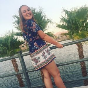 Meet your Posher, Cara